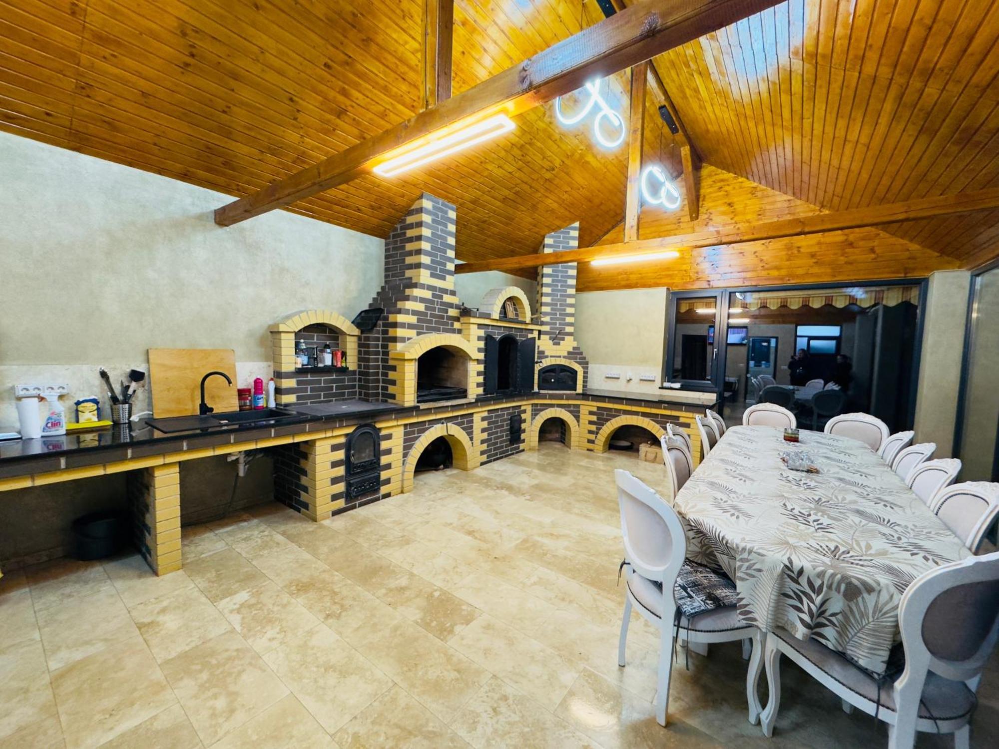 Guest house Pensiunea Alexolar *